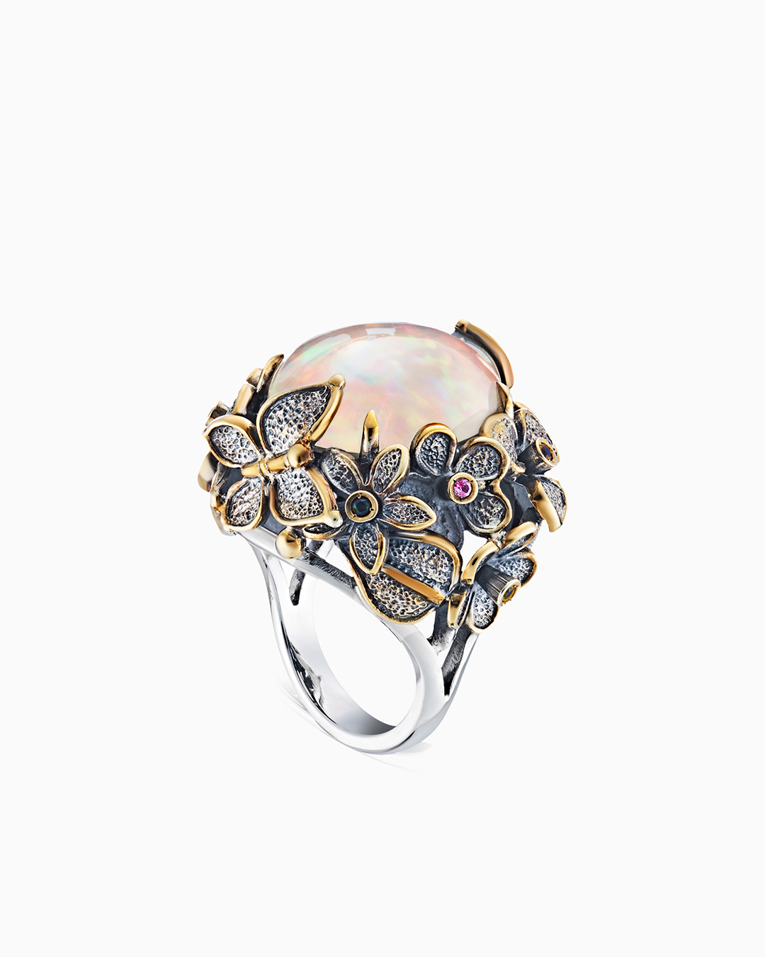 Серебряное опаловое кольцо стилизованное под пышный букет - фото 1