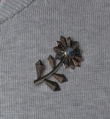 Брошь с петерситом | Ювелирные украшения Sarkissian - фото 8 d