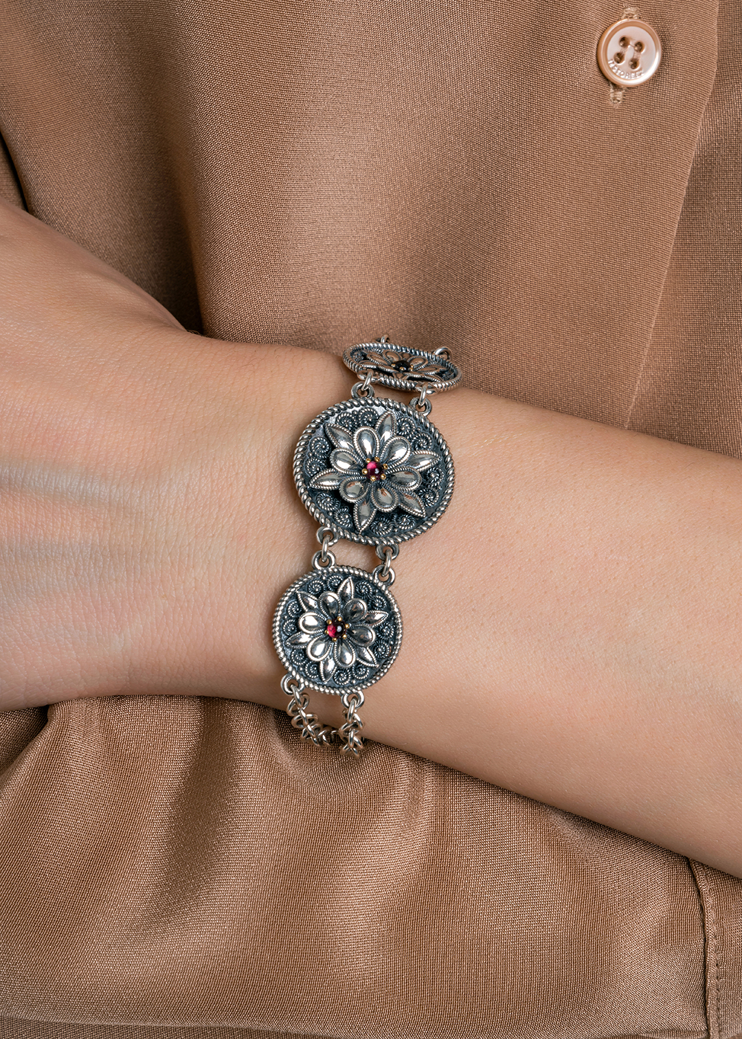 Браслет из серебра с камнем гранат | Ювелирные украшения Sarkissian - фото 12