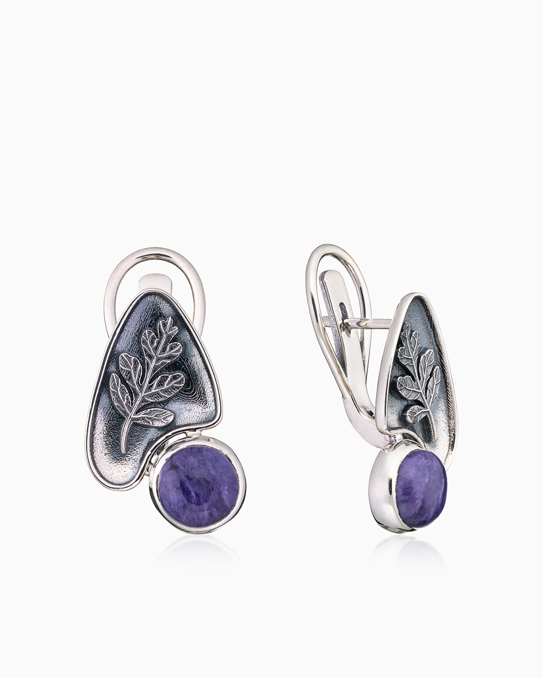 Серьги из серебра с камнем чароит - фото 1