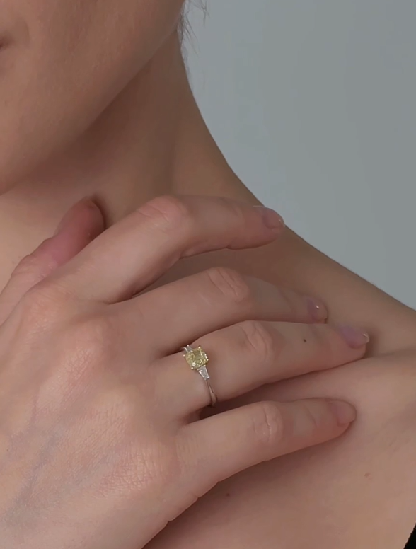 Кольцо из белого золота с бриллиантами | Ювелирные украшения Sarkissian - фото 1 d