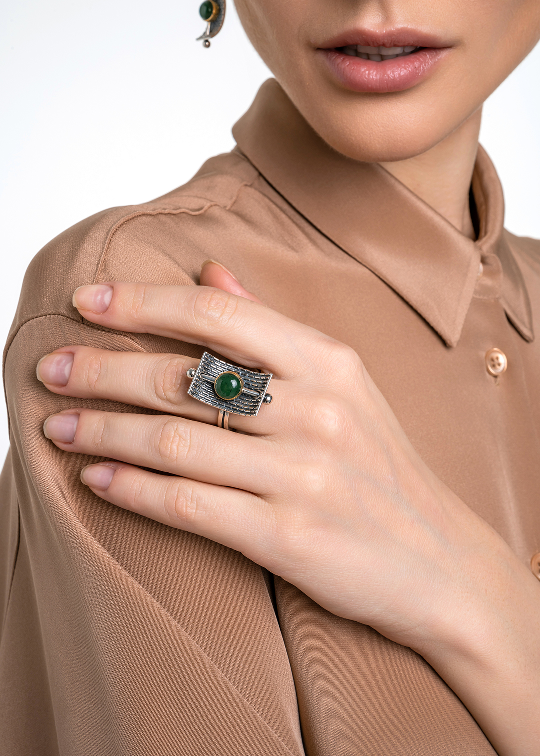 Cеребряное кольцо с камнем нефрит | Ювелирные украшения Sarkissian - фото 15