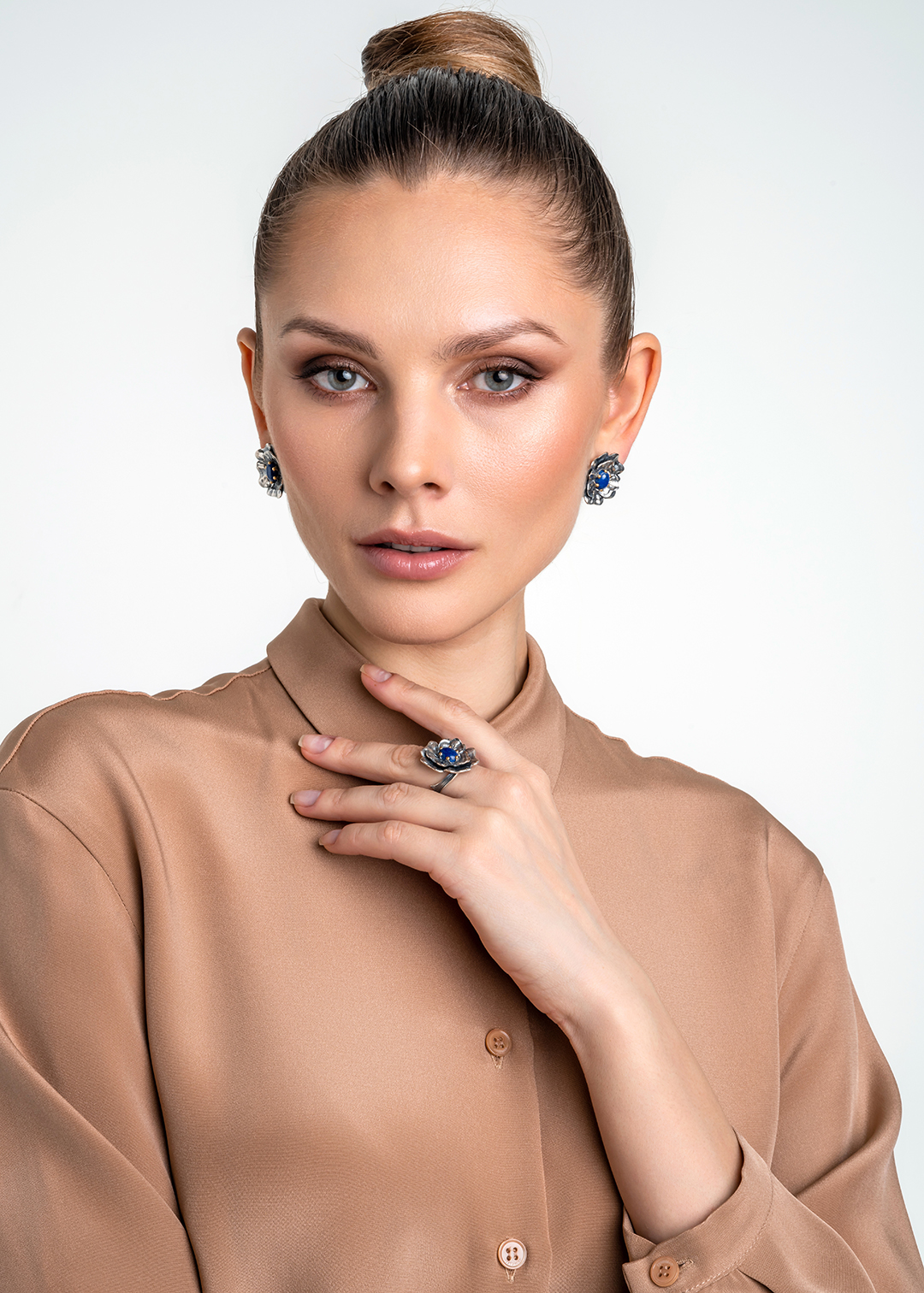 Серьги из серебра с камнем лазурит | Ювелирные украшения Sarkissian - фото 17