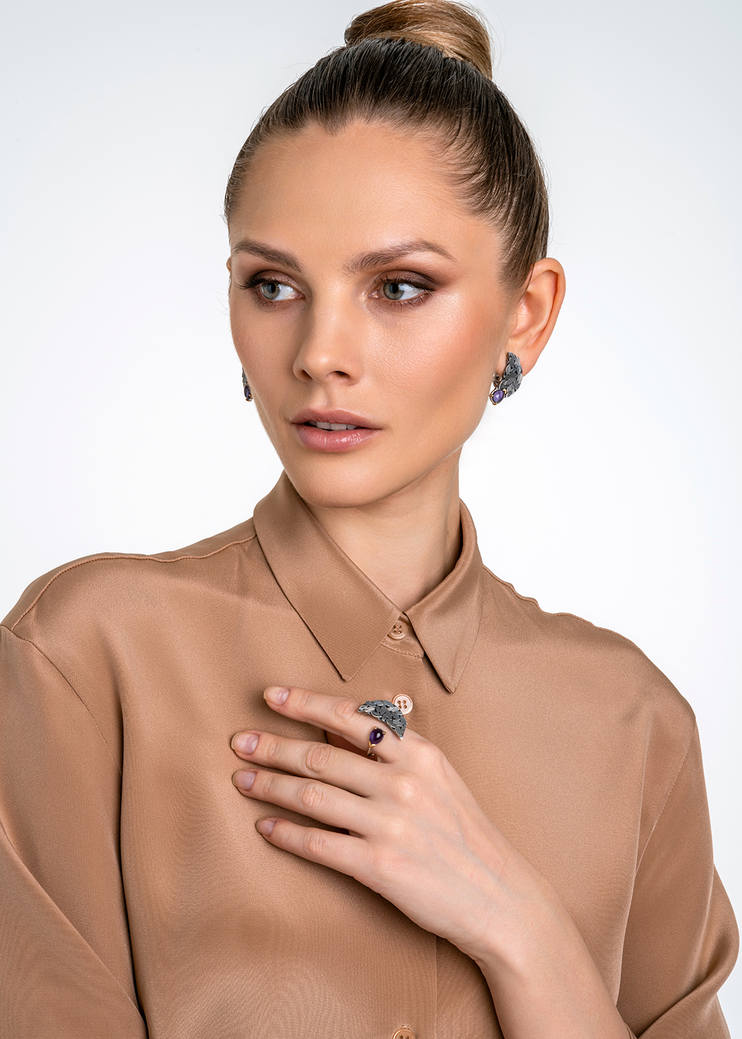 Серьги из серебра с камнем аметист | Ювелирные украшения Sarkissian - фото 17