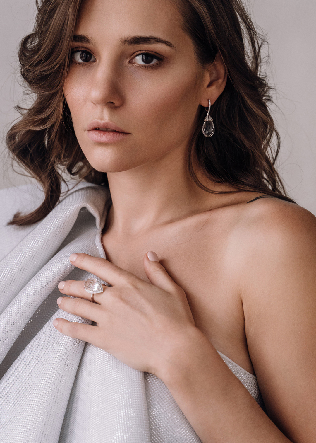 Серьги из золота с камнем горный хрусталь | Ювелирные украшения Sarkissian - фото 8