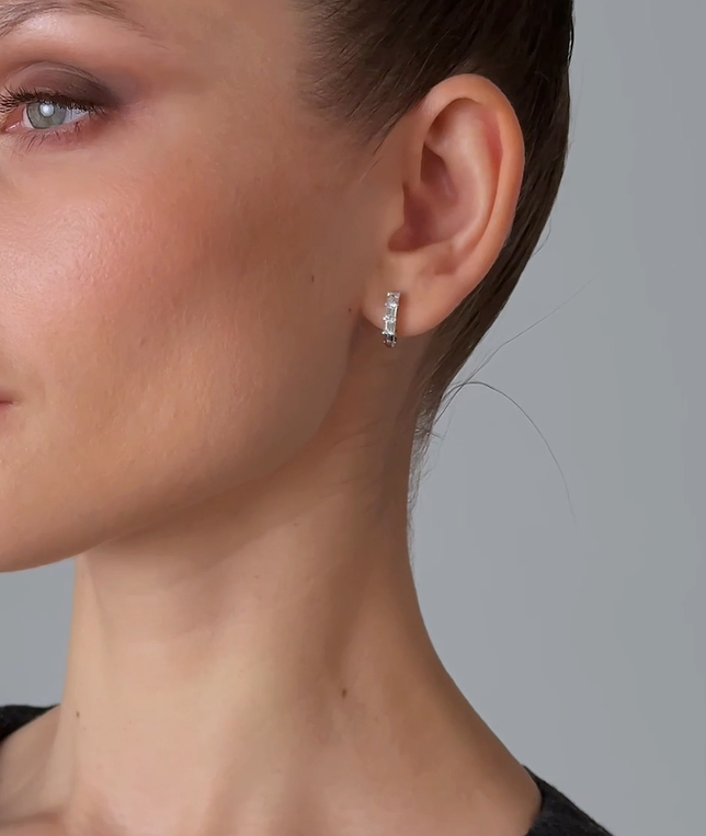 Серьги из белого золота с бриллиантами | Ювелирные украшения Sarkissian - фото 1 d