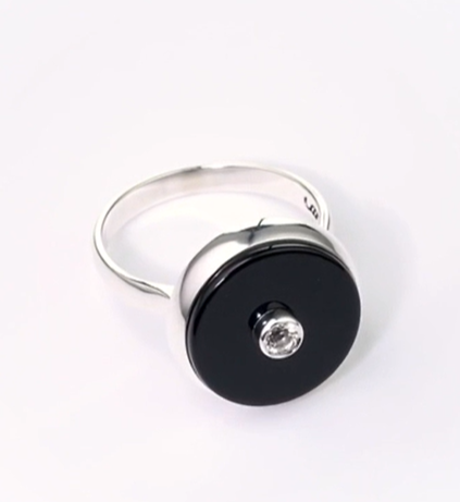 Кольцо из серебра с камнем топаз | Ювелирные украшения Sarkissian - фото 3 d