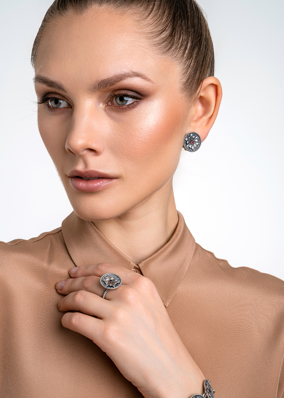 Серьги с гранатом из серебра | Ювелирные украшения Sarkissian - фото 18