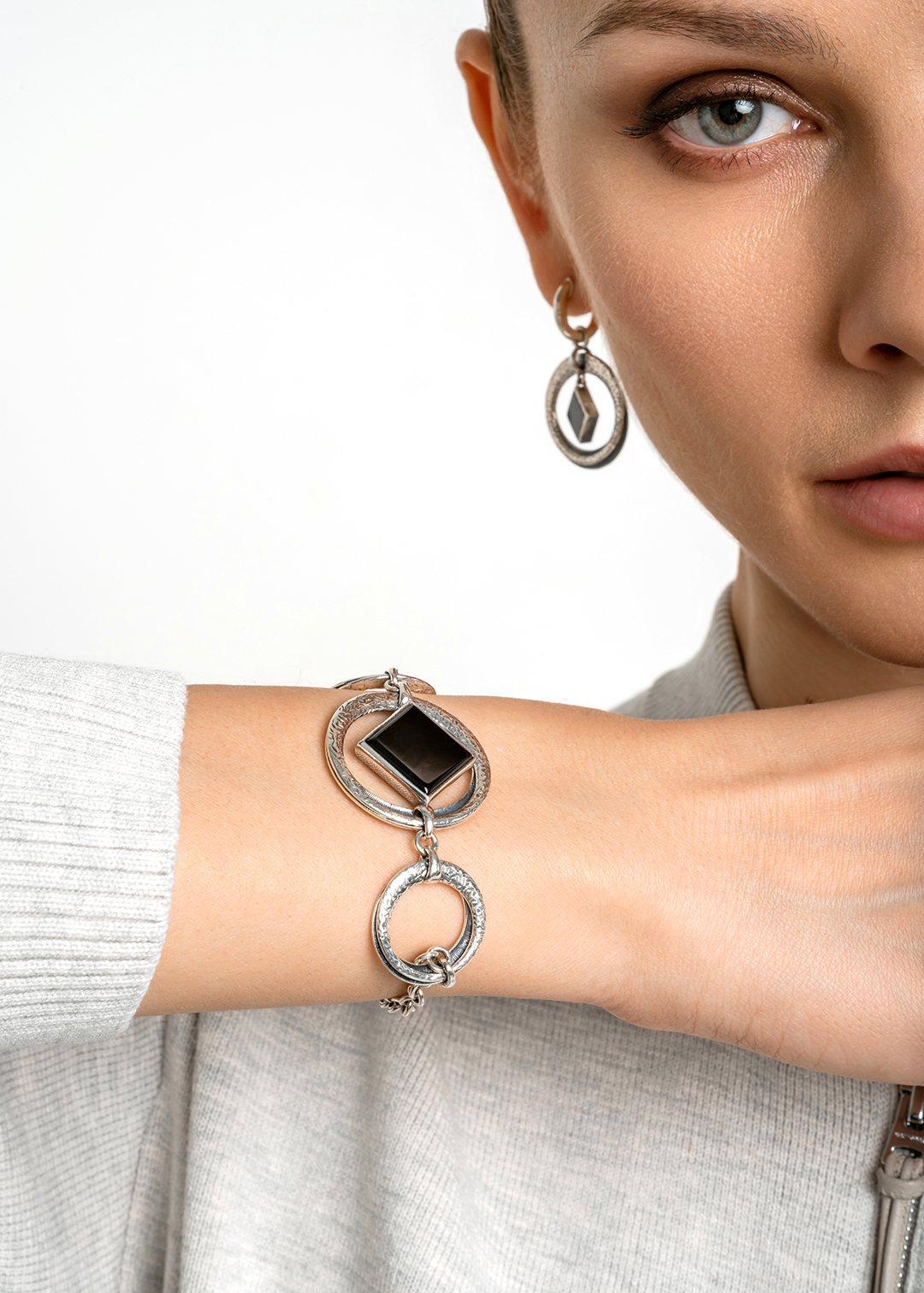 Браслет из серебра с камнем оникс | Ювелирные украшения Sarkissian - фото 12