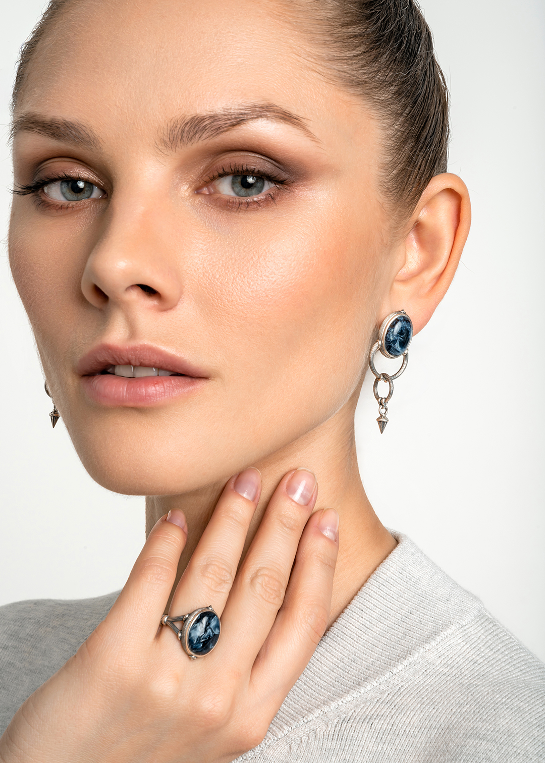 Серьги из серебра с камнем питерсит | Ювелирные украшения Sarkissian - фото 12