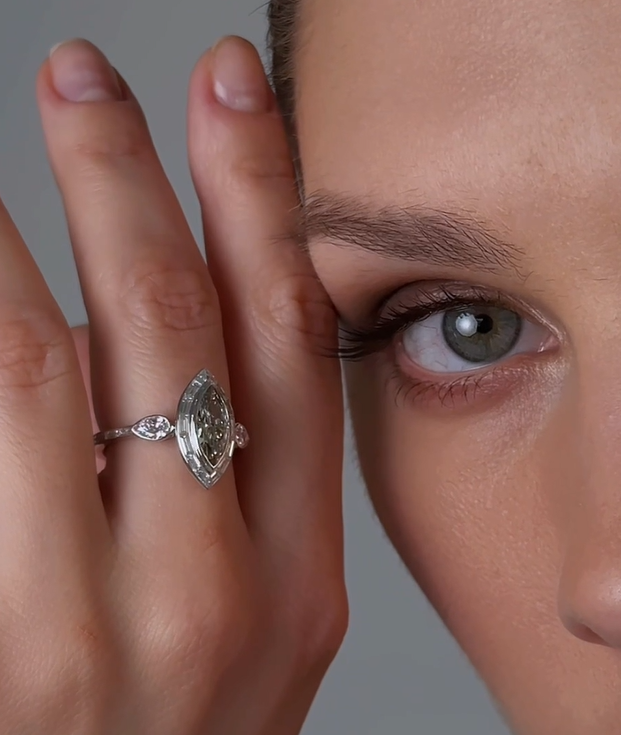 Кольцо из золота с камнем бриллиант | Ювелирные украшения Sarkissian - фото 1 d