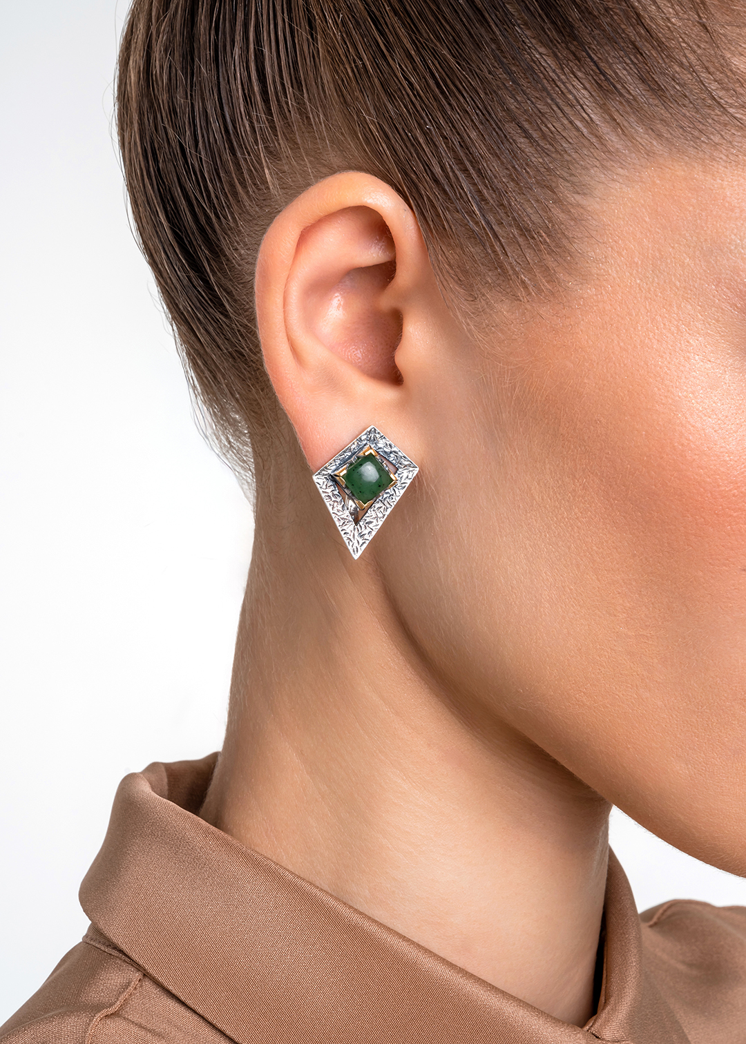 Серебряные серьги с камнем нефрит | Ювелирные украшения Sarkissian - фото 11