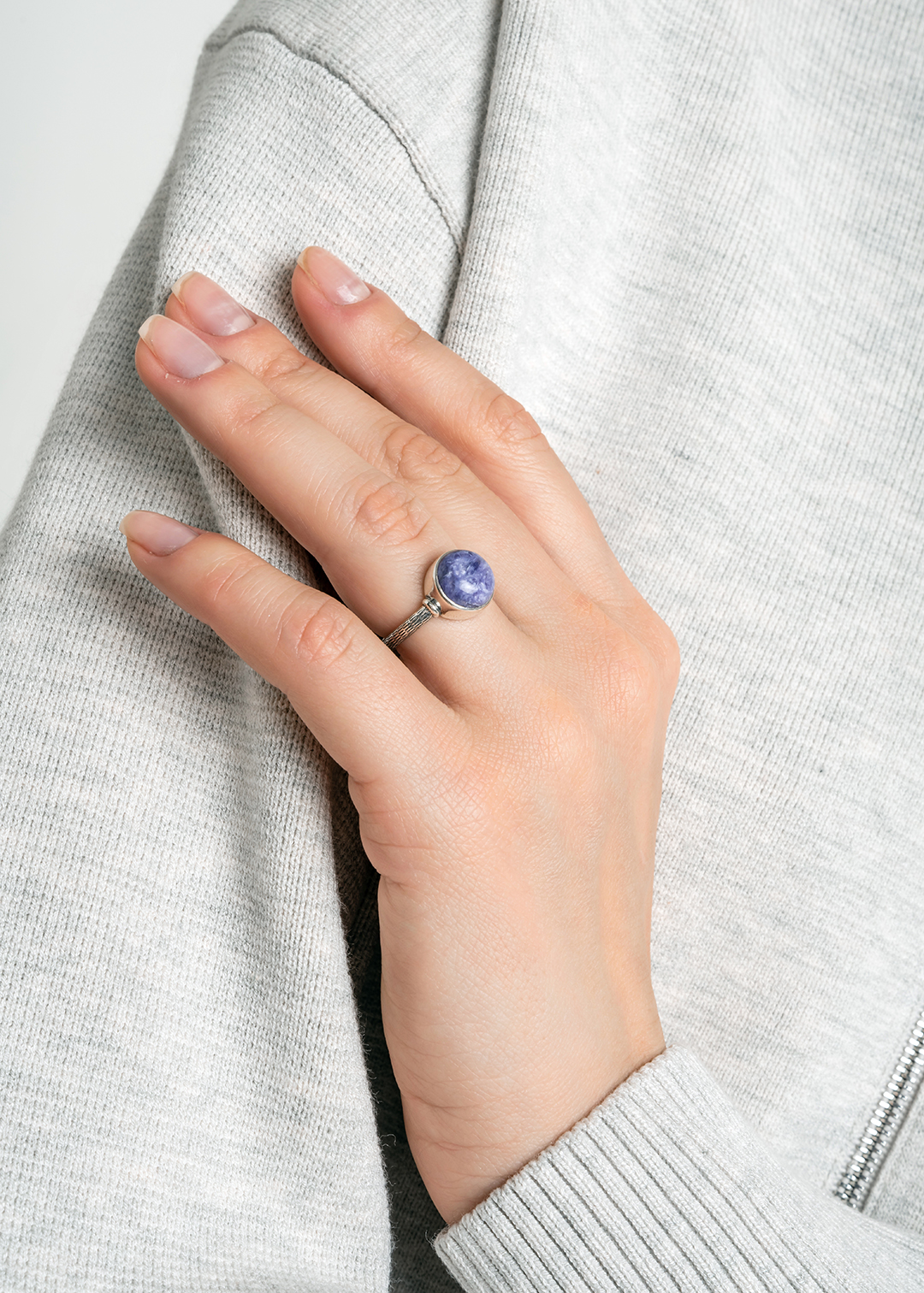 Cеребряное кольцо с чароитом | Ювелирные украшения Sarkissian - фото 10