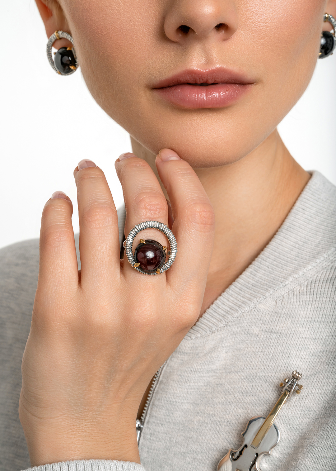 Кольцо из серебра с камнем гранат | Ювелирные украшения Sarkissian - фото 13