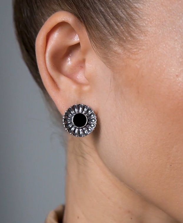 Серьги из серебра с камнем оникс | Ювелирные украшения Sarkissian - фото 5 d