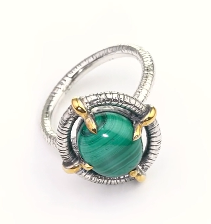Кольцо из серебра с камнем малахит | Ювелирные украшения Sarkissian - фото 3 d