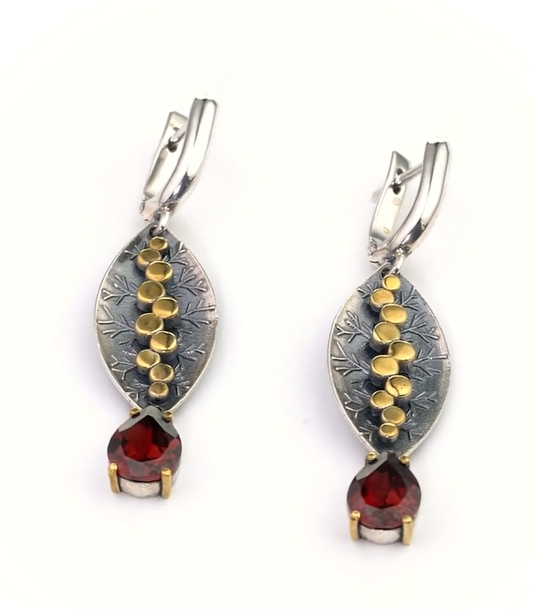 Серьги из серебра с камнем гранат | Ювелирные украшения Sarkissian - фото 7 d
