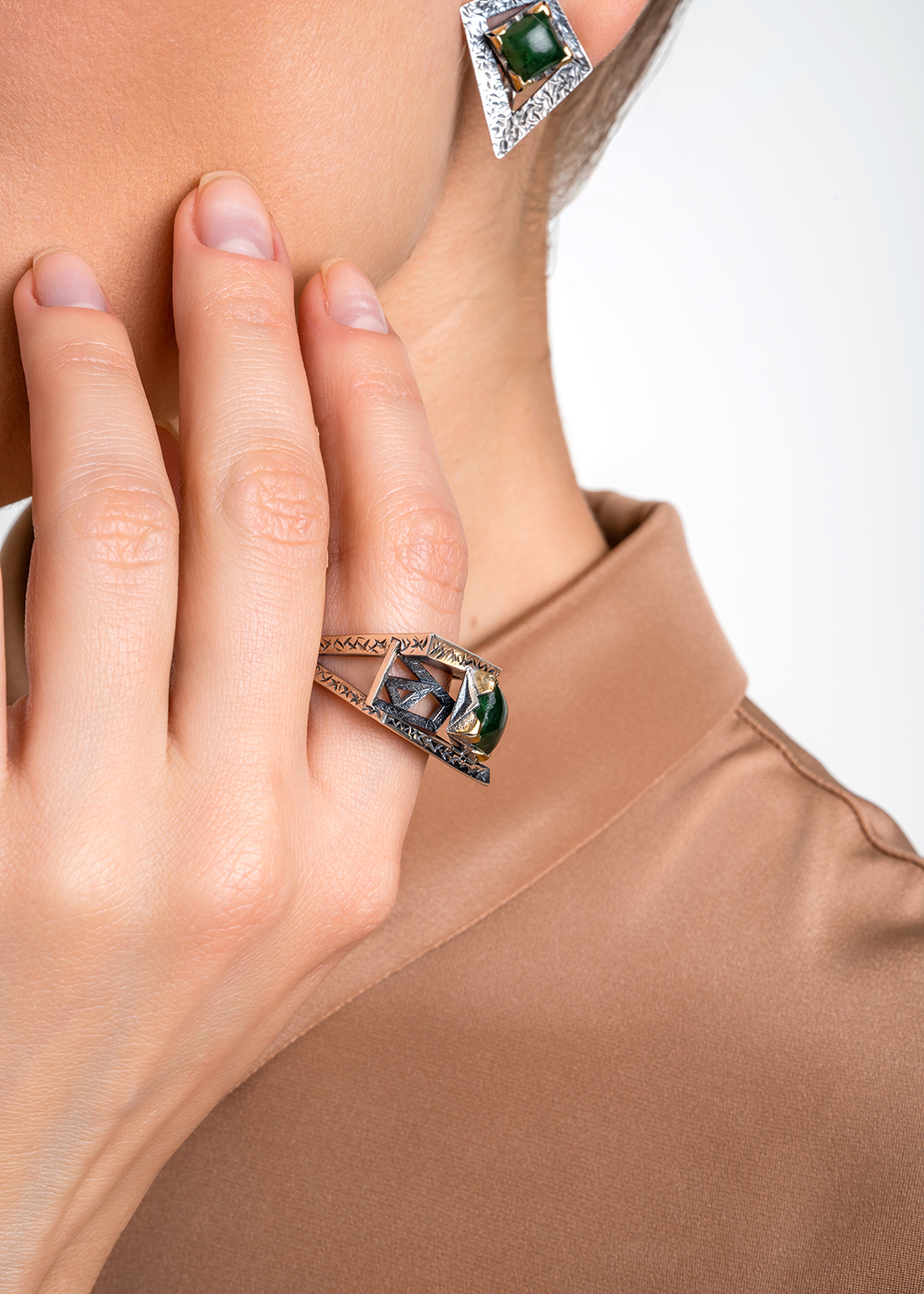 Cеребряное кольцо с камнем нефрит | Ювелирные украшения Sarkissian - фото 16