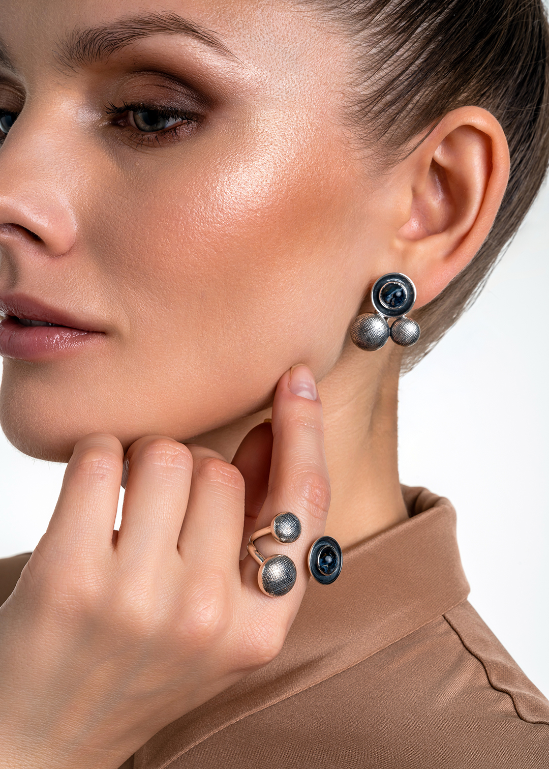 Серьги из серебра с камнем питерсит | Ювелирные украшения Sarkissian - фото 17