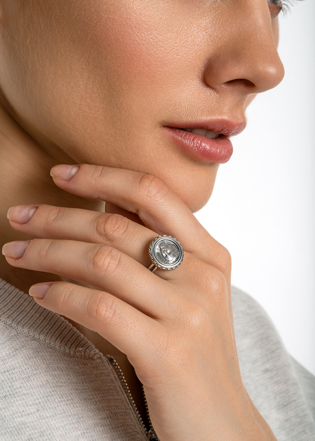 Кольцо из серебра 925 пробы Богиня Анаит - фото 2