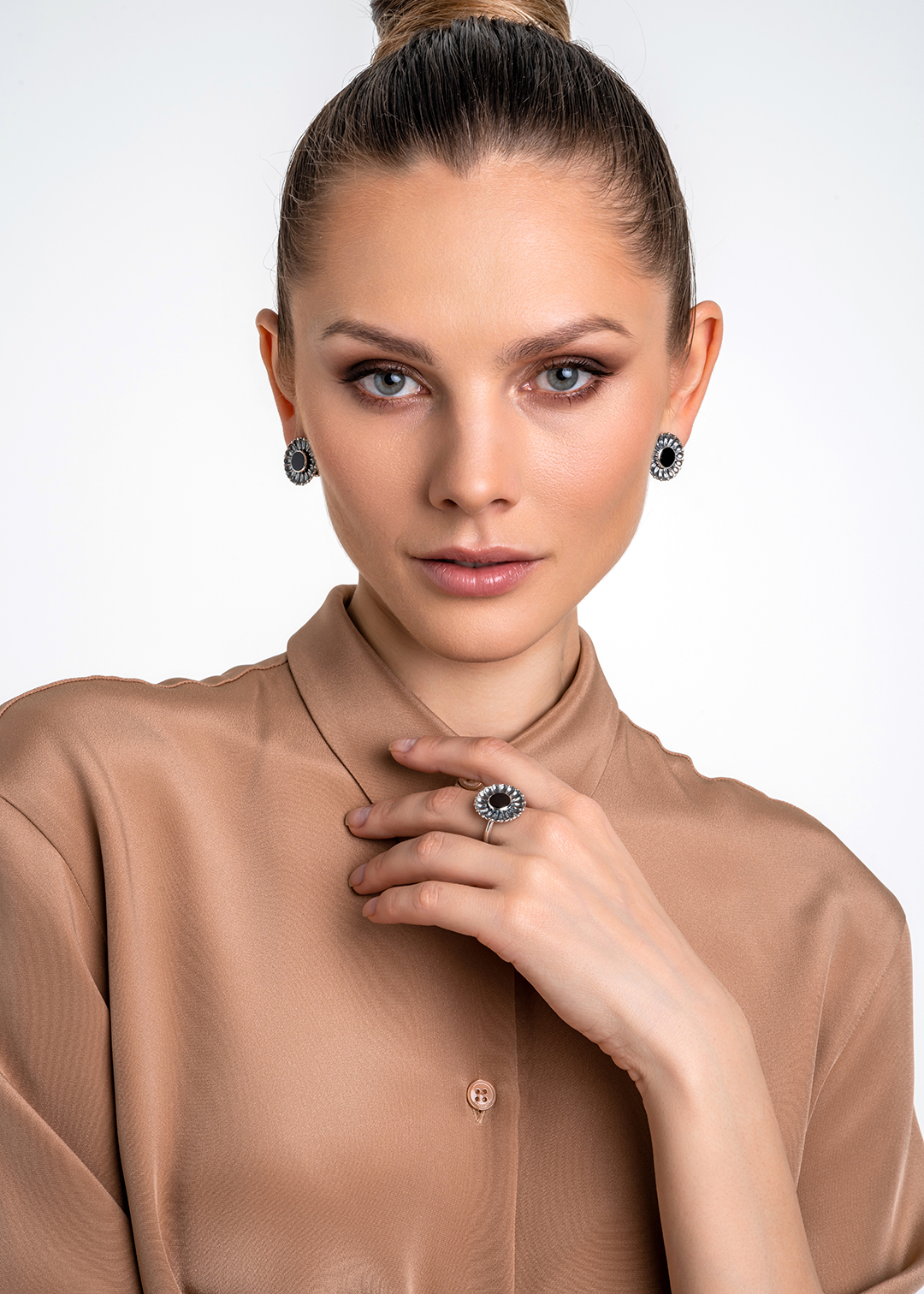 Кольцо из серебра с камнем оникс | Ювелирные украшения Sarkissian - фото 17