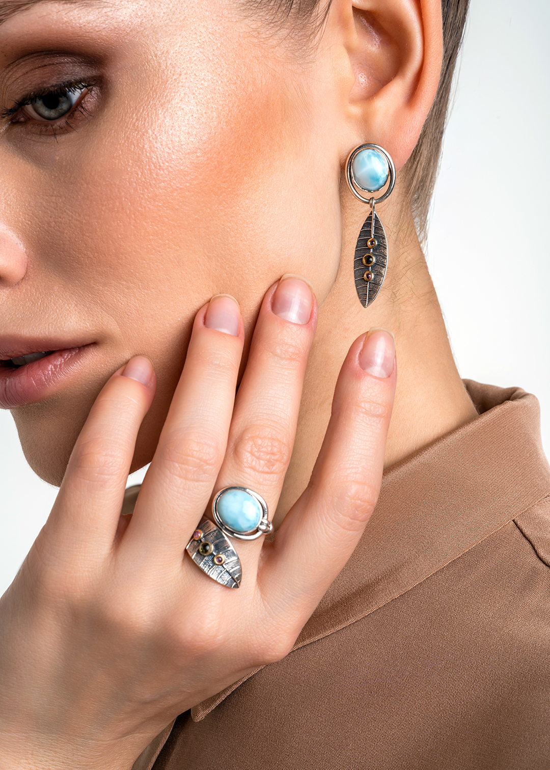 Кольцо из серебра с камнем ларимар | Ювелирные украшения Sarkissian - фото 15