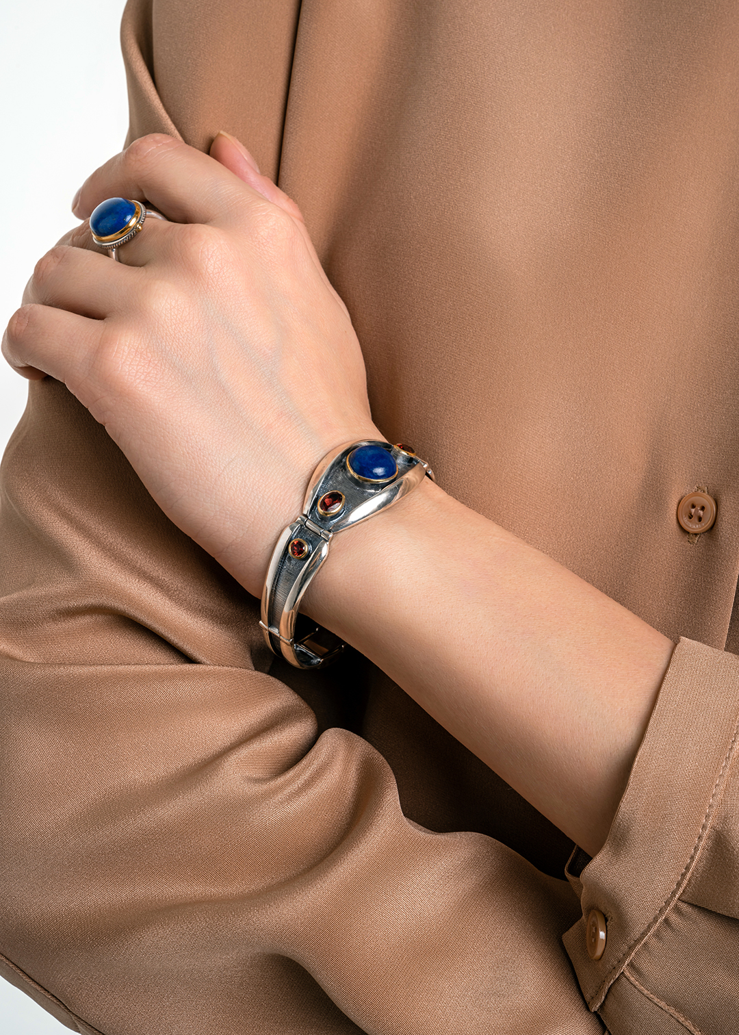 Серебряный браслет с камнем лазурит | Ювелирные украшения Sarkissian - фото 8