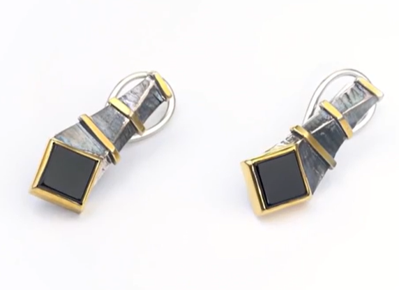 Серьги из серебра с камнем оникс | Ювелирные украшения Sarkissian - фото 2 d