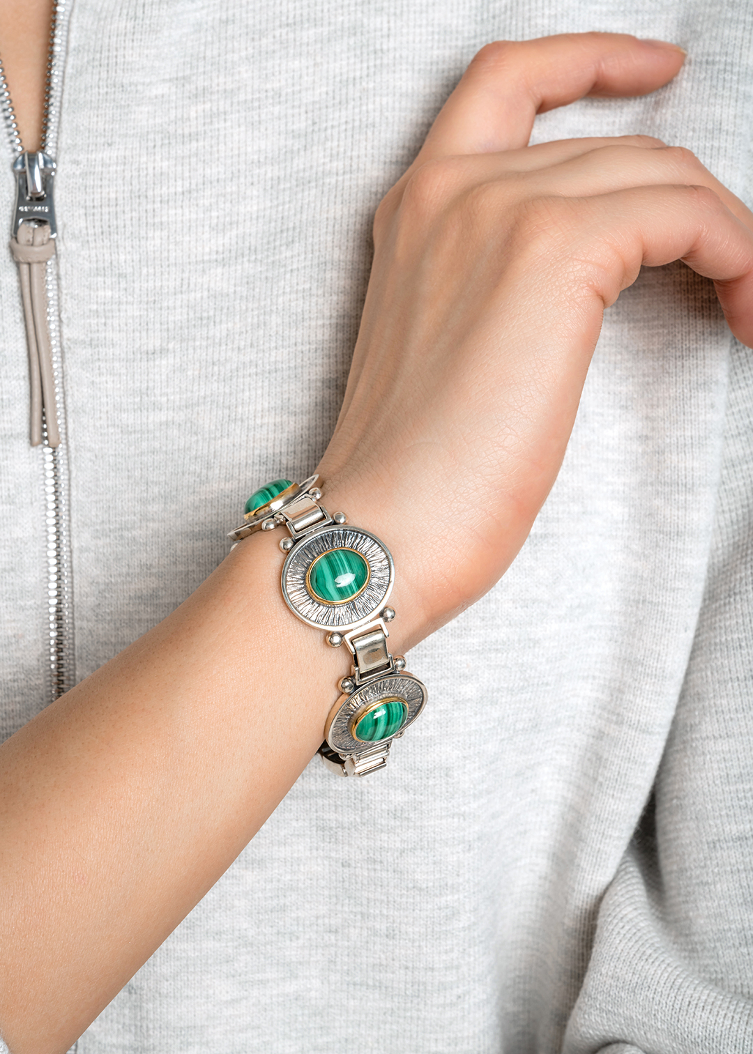 Браслет из серебра с камнем малахит - фото 1