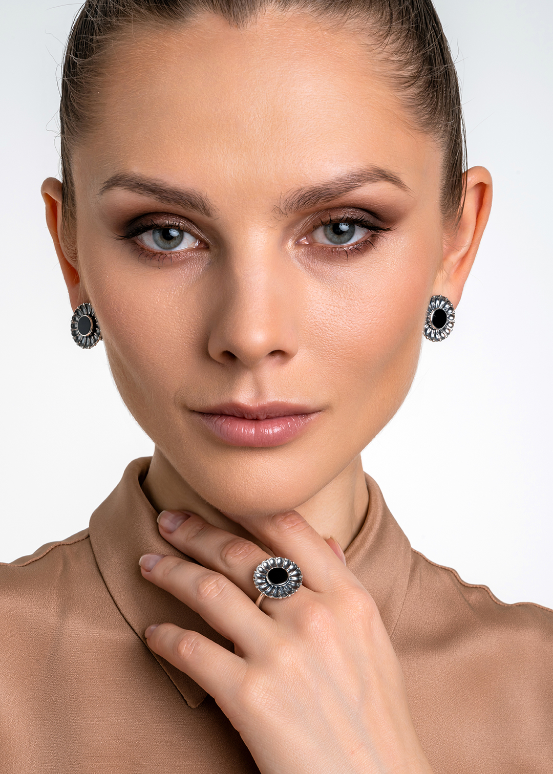 Кольцо из серебра с камнем оникс | Ювелирные украшения Sarkissian - фото 15