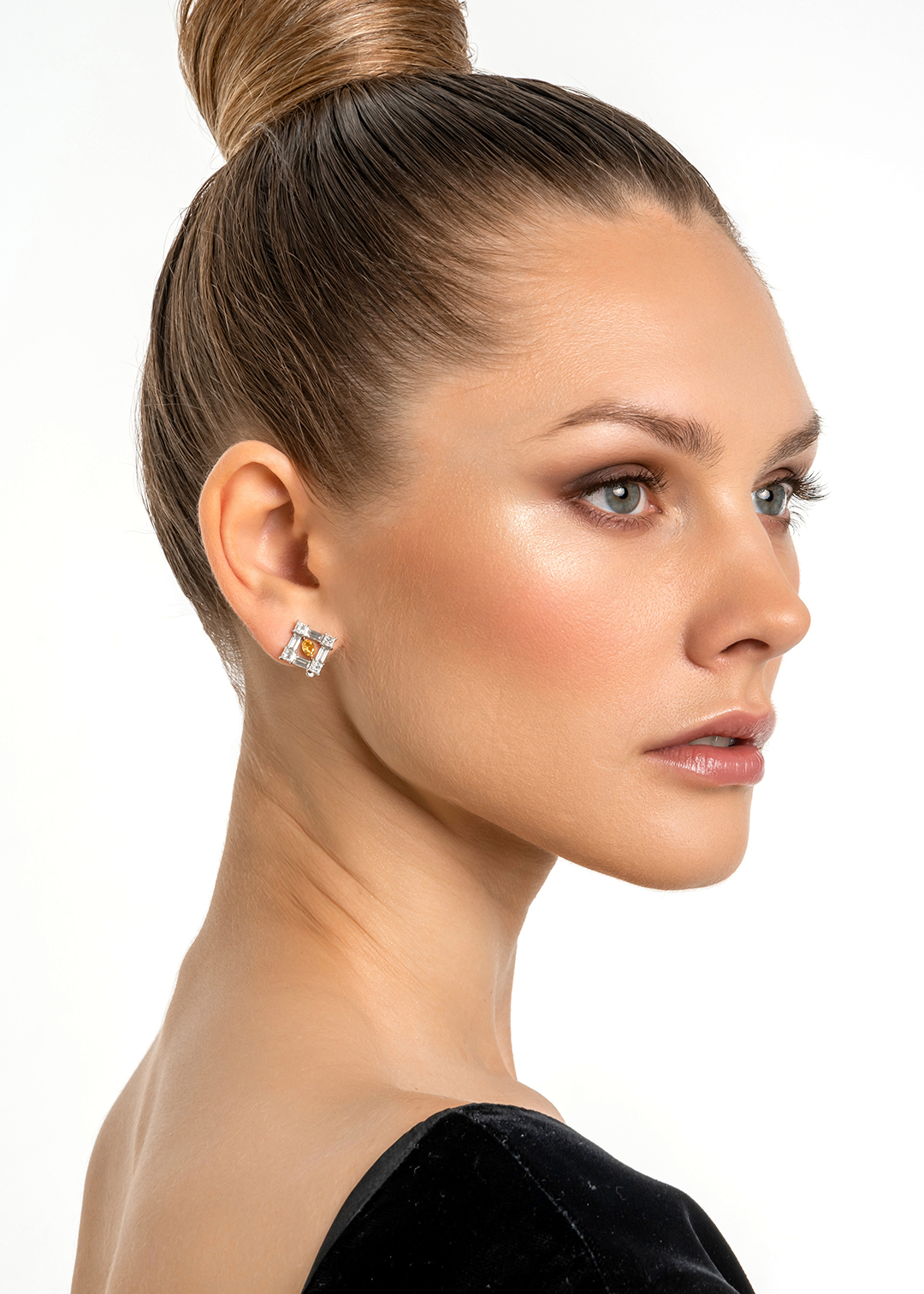 Серьги из золота с камнем бриллиант | Ювелирные украшения Sarkissian - фото 8